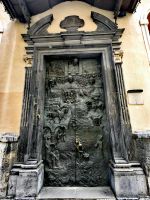 Beeindruckende Tür der Sankt Nikolaus  Kathedrale in Ljubljana &ndash; &copy; Simone Willner (Eberhardt TRAVEL)