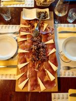 Hausgemachter Schinken, Wurst und Käse bei Familie Kralj &ndash; &copy; Simone Willner (Eberhardt TRAVEL)