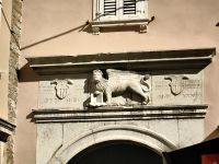 Der venezianische Löwe in Piran erinnert an die Zeit der Republik