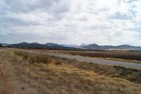 Blick aus der Campiña de Cádiz auf die Sierra de Grazalema