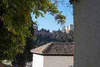 Alhambra von einer kleinen Plazuela aus