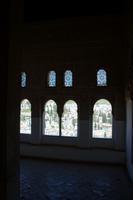 Der Albaycín durch die Fenster des Mexuar (Nasridenpaläste, Alhambra)