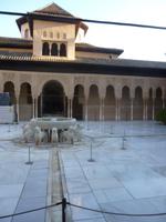 Alhambra Granada, Löwenhof