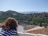 Blick auf die Alhambra von Albaicin Viertel und San Nicolas Aussichtspunkt in Granada (7)