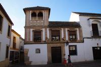 Stadtpalast mit Espartograsvorhängen