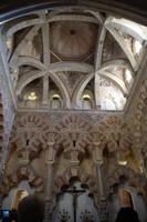 In der ersten Erweiterung der alten Moschee hängt jetzt ein Kreuz