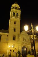 Mittelalterliches Minarett an barocker Kirche 