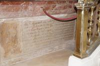 Arabischer und hebräischer Text auf dem Sarg Ferdinands III. 