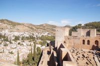 Blick von der Alcazaba auf das Tal des Darro (< dat aurum) und den Sacromonte