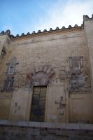 1000 Jahre alt. Details an der Außenfassade der Mezquita Catedral