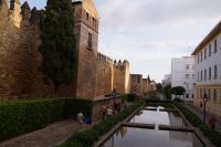 Murus cordubae - Córdobas römische Stadtmauer (naja, was man sieht, dürfte hauptsächlich mittelalterlich sein, aber die Fundamente sind römisch)