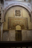 Ein gemeinsamer Feind eint: Der byzantinische Kaiser schickte den Kalifen von Córdoba Handwerker, die diese Mosaike schufen (Privatdurchgang des Kalifen zu seinem Palast)