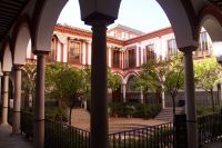 Sevilla: Hospital de los Venerables Sacerdotes, Innenhof/Kreuzgang