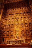 Kathedrale Sevilla: vergoldeter gotischer Holzaltar