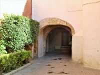 geheimnisvolle Durchgänge 