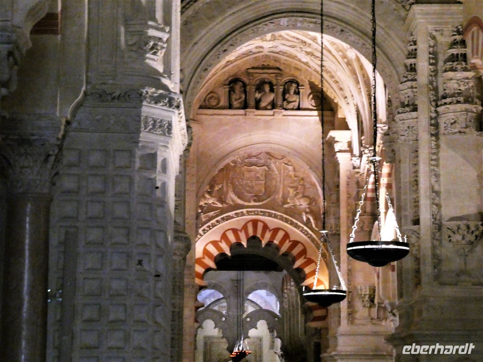 Islam und Christentum in einem Bild