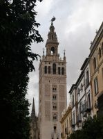 Glockenturm und ehemaliges Minarett