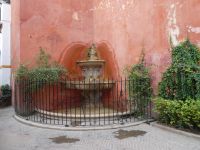 lauschiger Brunnen in der Juderia