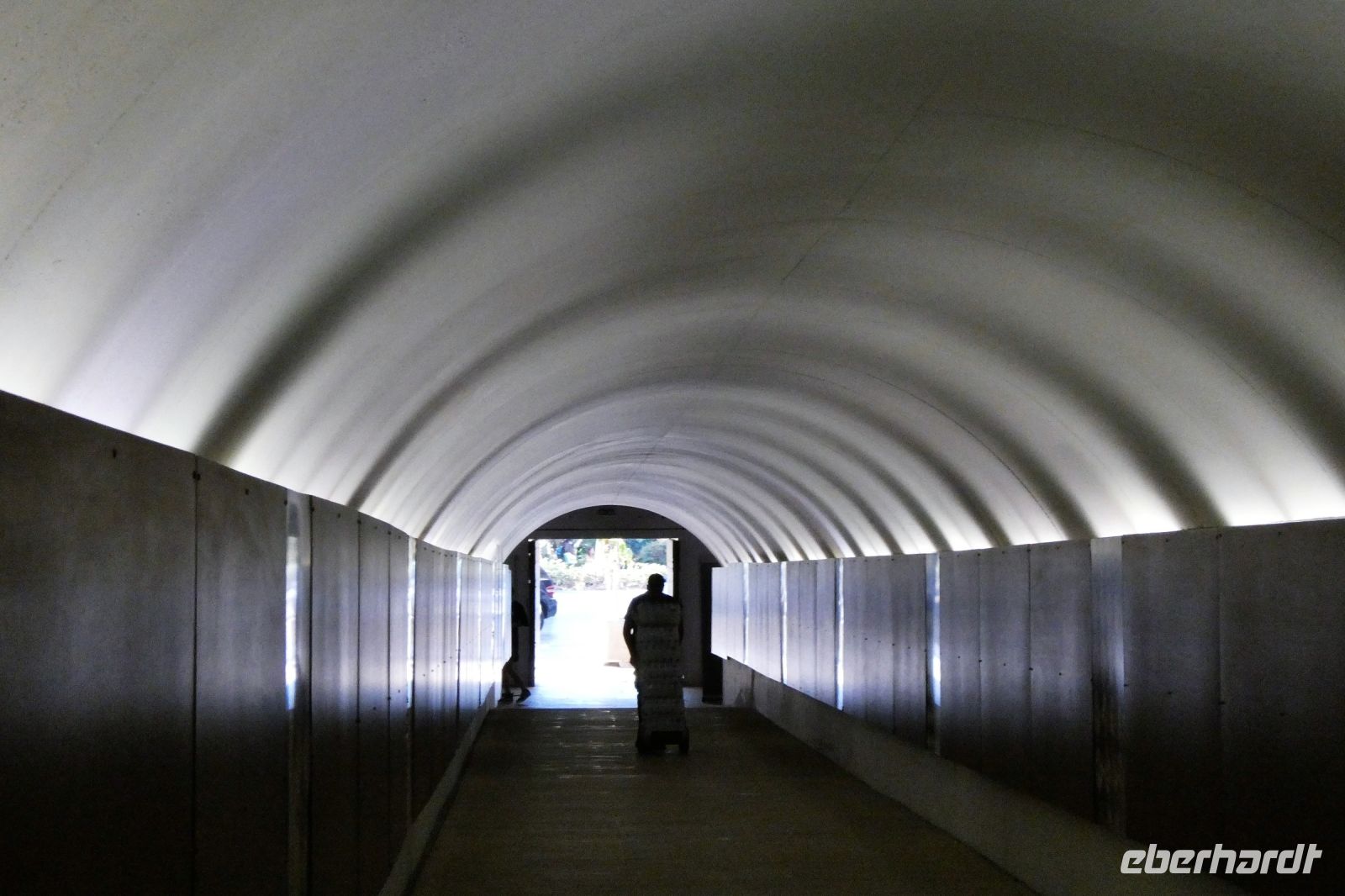 wo führt der Tunnel hin?