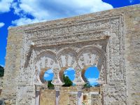 Zeugen einstiger Pracht