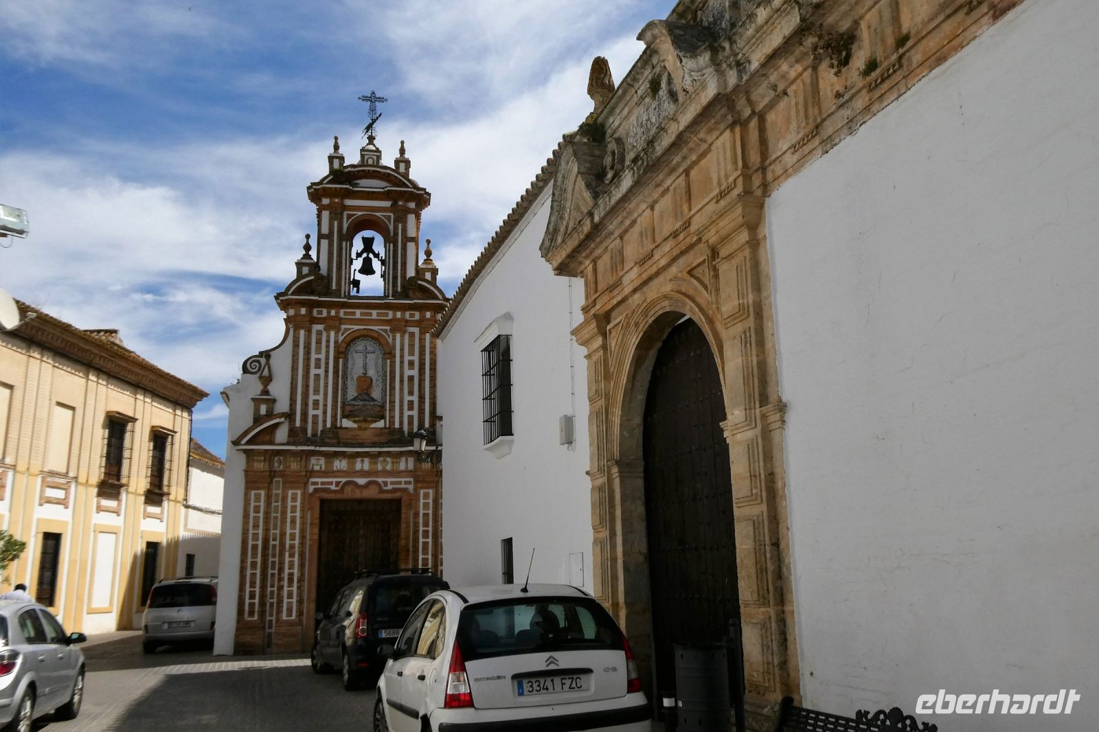 vor dem Kloster der Clarissinnen