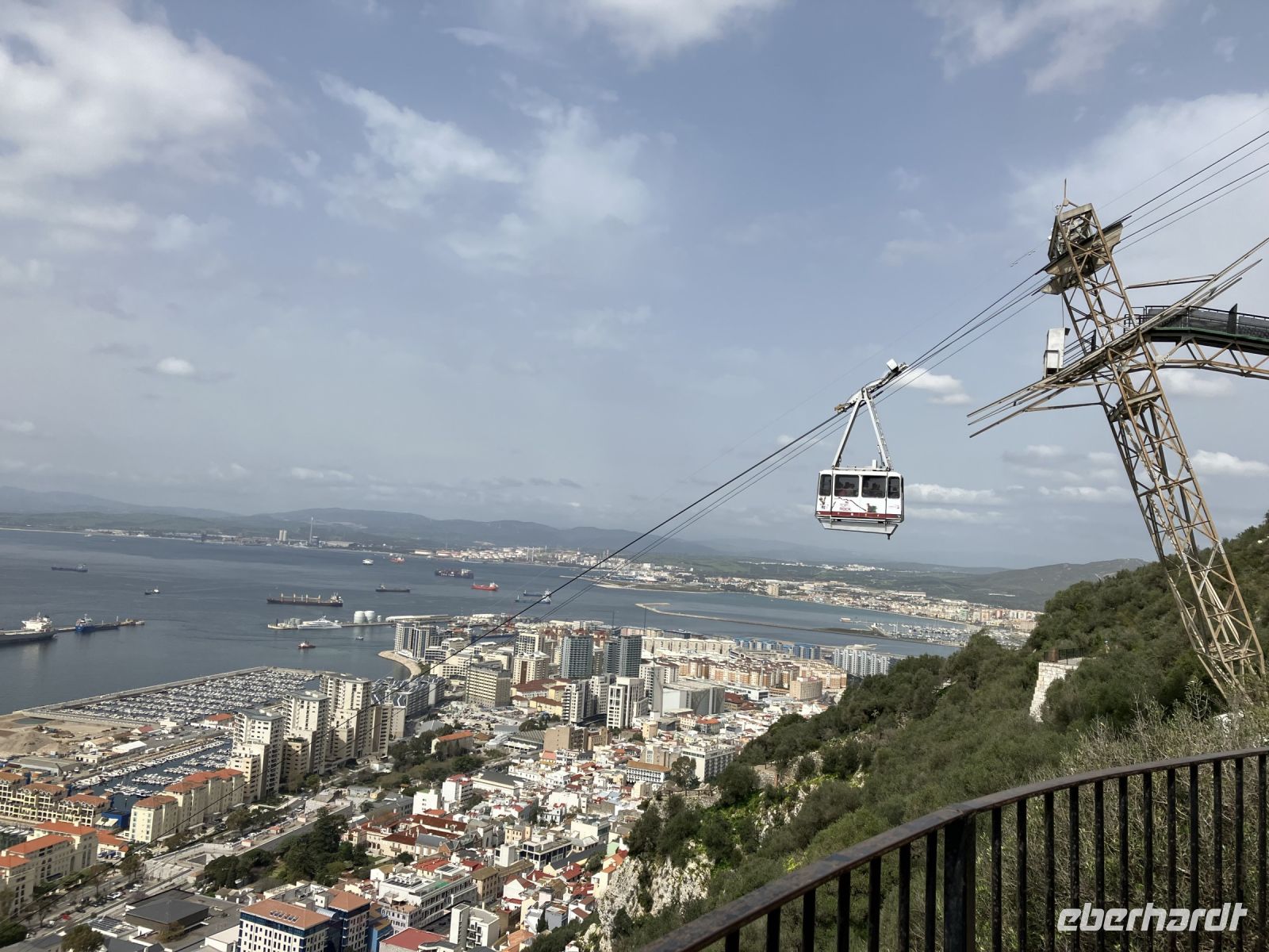 Gibraltar, Fahrt mit der Seilbahn
