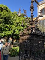 Spanien, Sevilla, mit Guide Wolfgang am Kreuz Santa Cruz