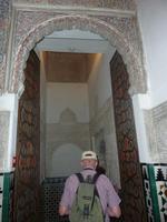 Im Inneren waren wir zum ersten, aber nicht zum letzten Mal von der maurischen Baukunst beeindruckt