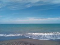 Unser Hotel liegt direkt am Meer 