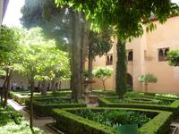 Der Innenhof von vorhin ließ sich auch betreten