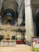 Spanien, Sevilla, Kathedrale - Gedenken an Paps Franciscus
