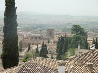 Die Kathedrale von Granada gehört auch zu den unvollendeten Kathedralen. Sichtbar wird dies an ihren Glockenturm