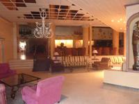 Die Bar unseres Hotels Las Piramides in Fuengirola