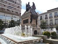Granada-Brunnen Denkmal mit Isabella und Kolumbus