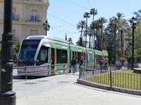 moderne Straßenbahn in Sevilla