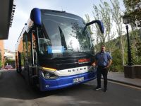 Jan mit unserem Bus