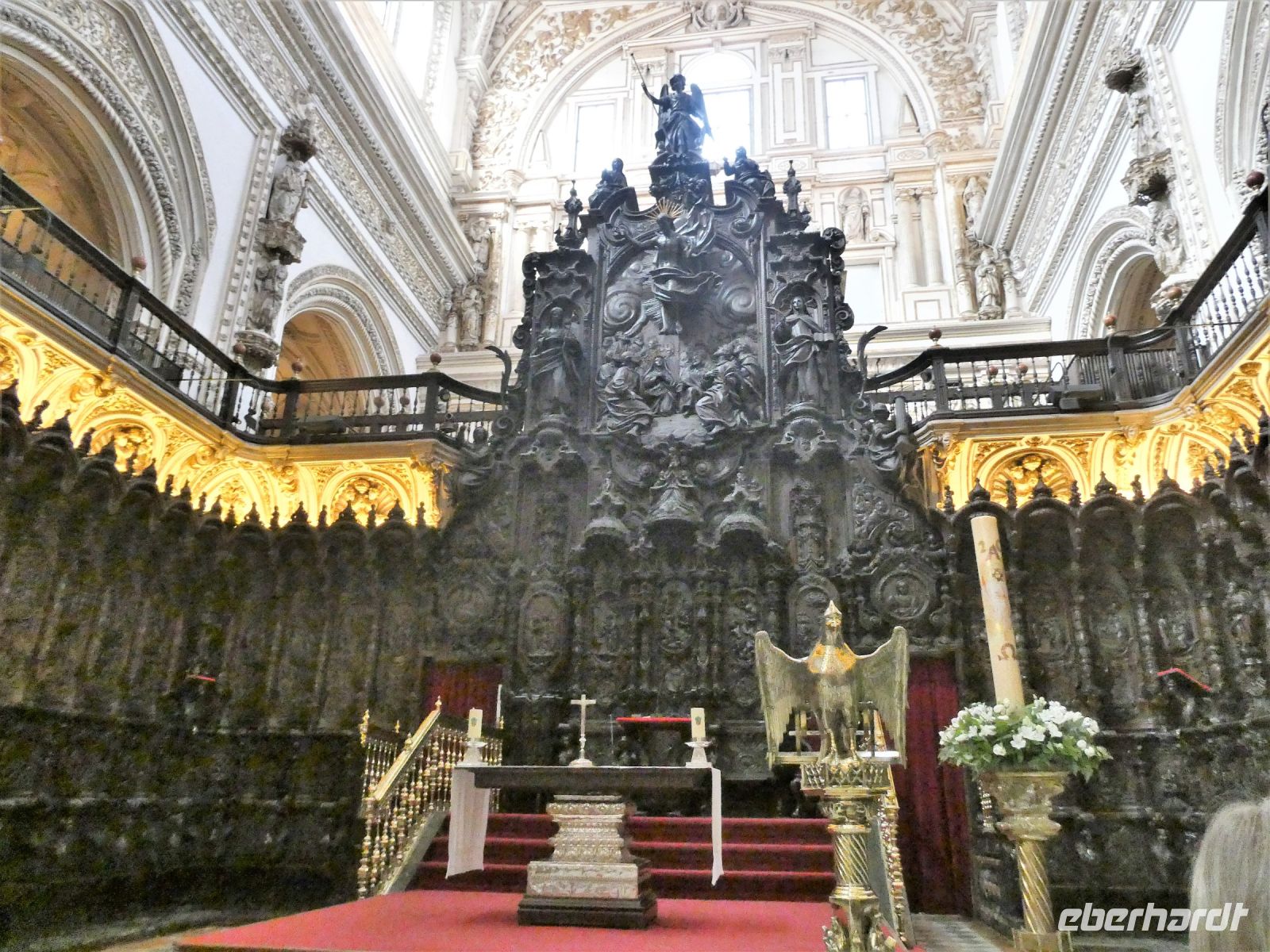 christlicher Altar der Kirche