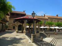 Spaziergang durch das Poble Espanyol