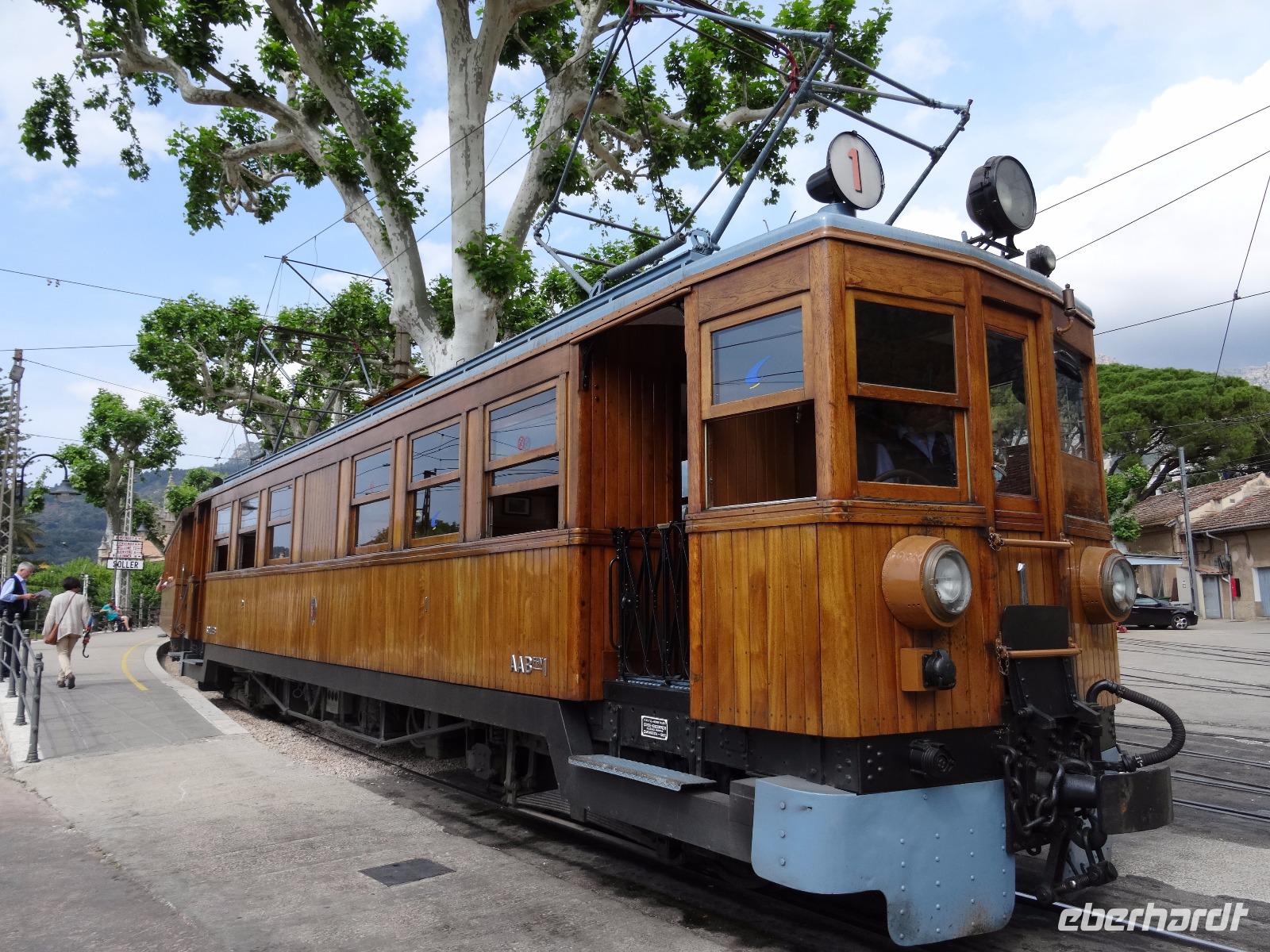 Umstieg in Soller in den 