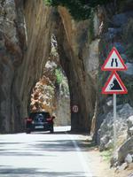 Auf einer spektakulären Straße geht es weiter