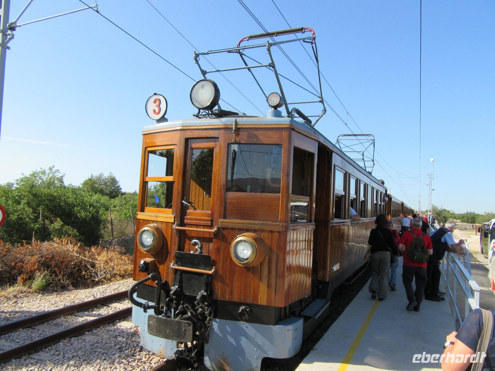 Eisenbahnfahrt nach Soller (1)