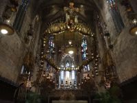 Palma - der Baldachin von Antoni Gaudi in der Kathedrale