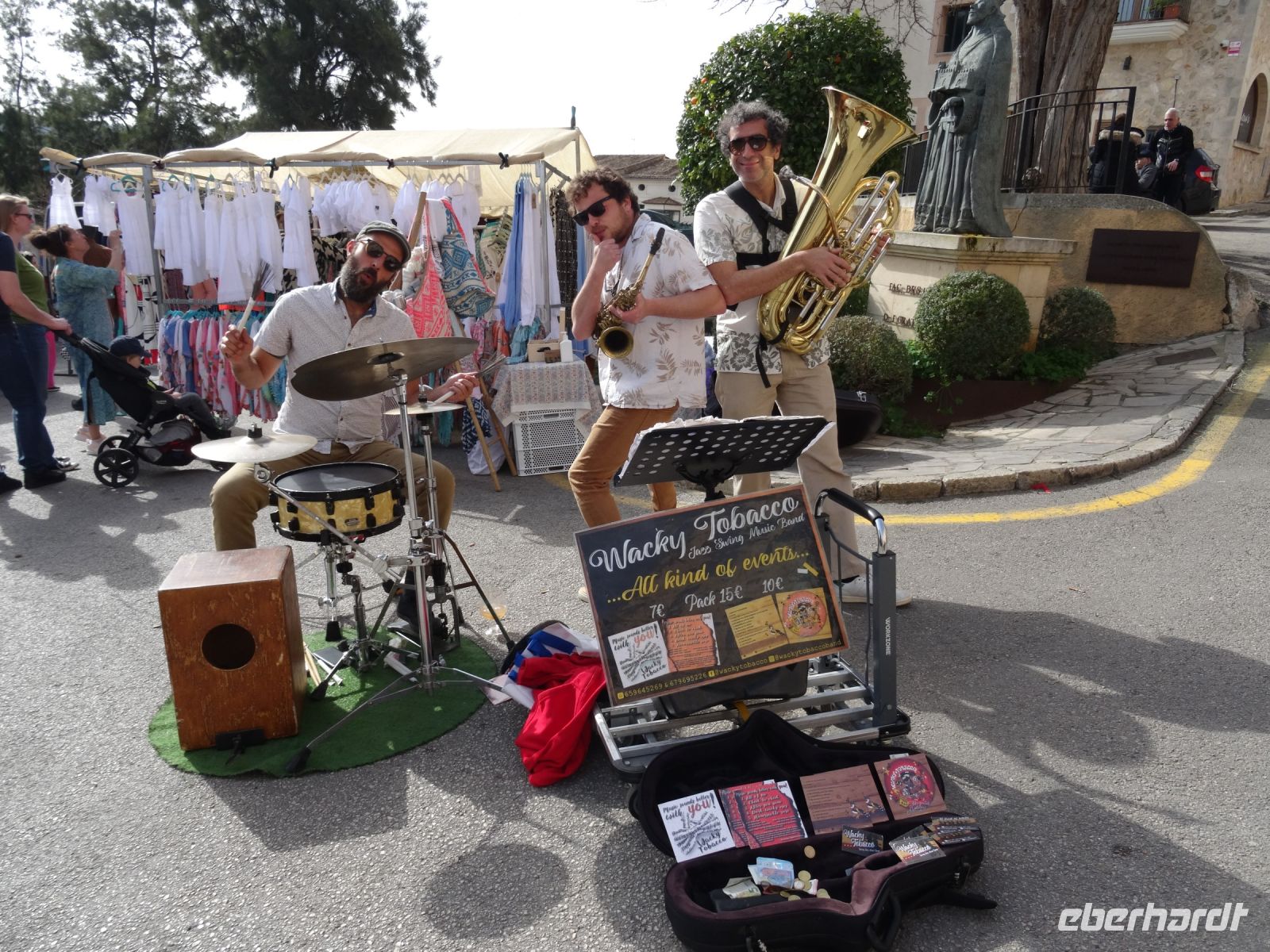 Sineu - Wochenmarkt mit Musik