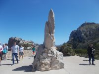 DSCN8667.JPG   Denkmal für Antonio Paretti - der Straßenbauer