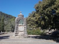 DSCN8691.JPG   Kloster Lluc