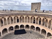 Innenhof der Burg von Bellver