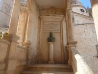 Gedenktafel an der Kathedrale