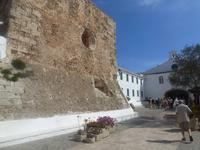Eingang zum Kloster auf dem Monte Toro