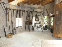 Alte Geräte auf dem Landgut von Alfabia