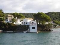 Hafenrundfahrt in Mahon - Privathäuser